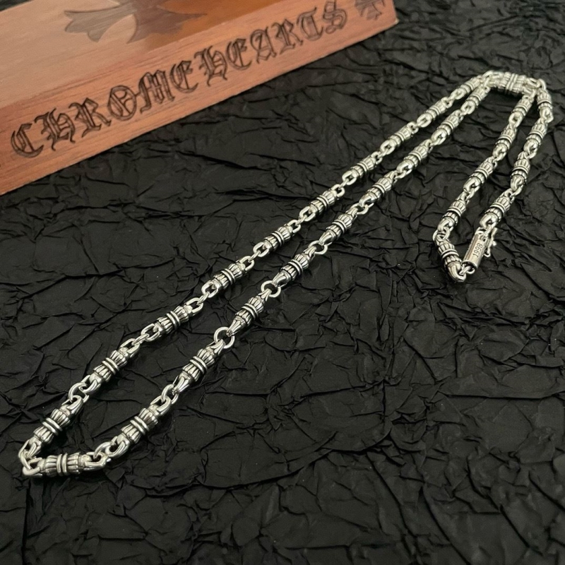 Ch*0me He**ts necklaces